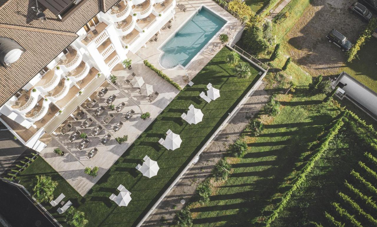 Hotel Maria Theresia Adults-Only Lagundo Εξωτερικό φωτογραφία