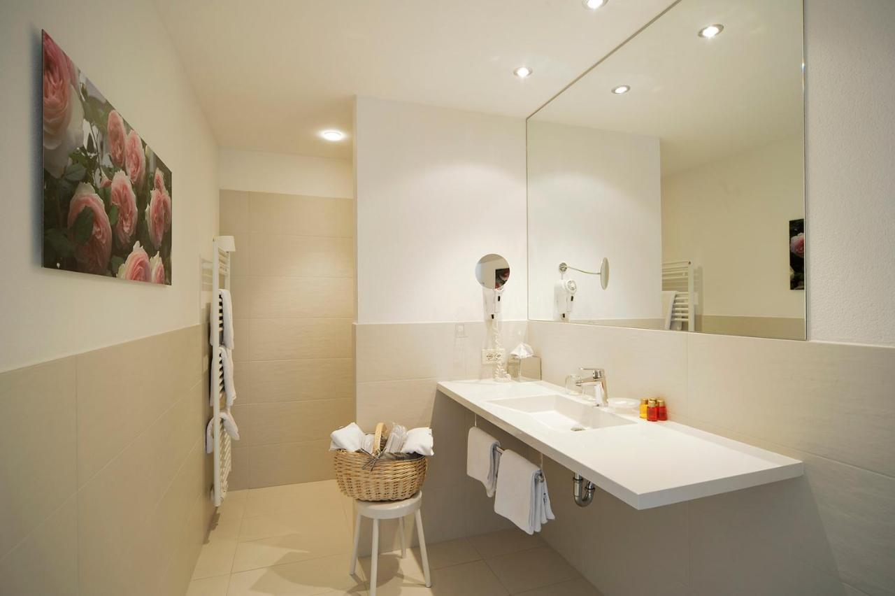 Hotel Maria Theresia Adults-Only Lagundo Εξωτερικό φωτογραφία